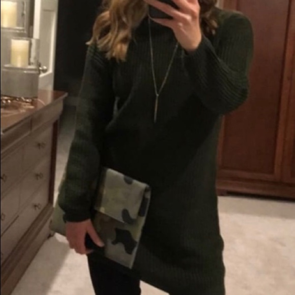 LULUS OLIVE GREEN BACKLESS SWEATER DRESS